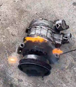 汽車零部件怎樣用激光除銹機進行清洗呢？